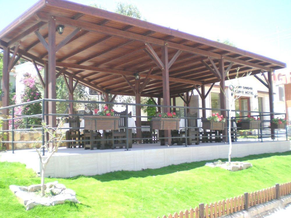 Sunny Garden Nilufer Hotel Тургутрейс Экстерьер фото