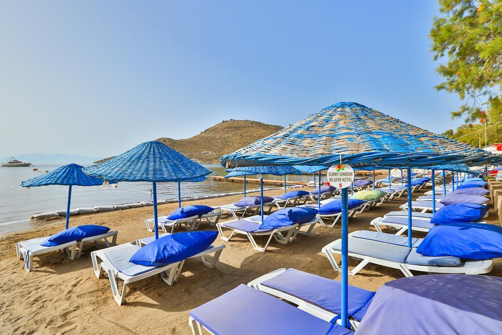 Sunny Garden Nilufer Hotel Тургутрейс Экстерьер фото