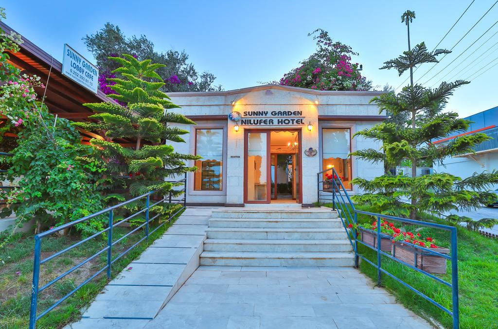 Sunny Garden Nilufer Hotel Тургутрейс Экстерьер фото